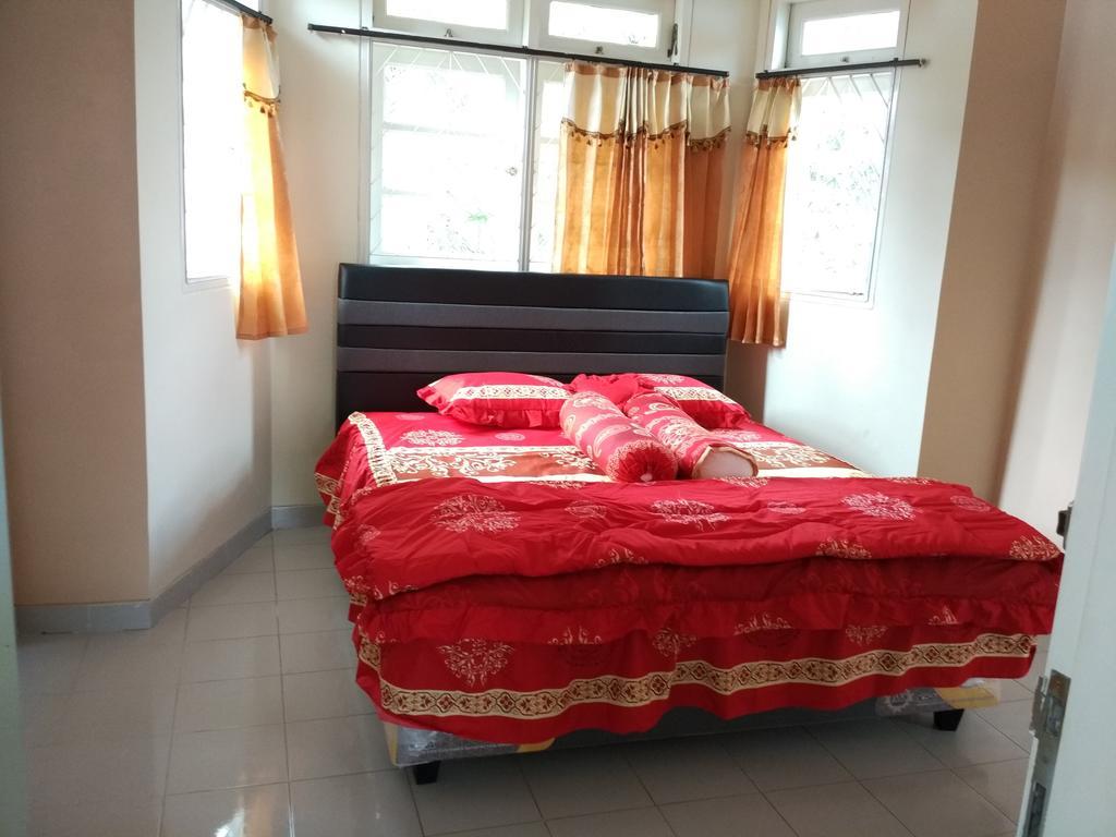 Villa Tamie Bumi Ciherang Puncak
