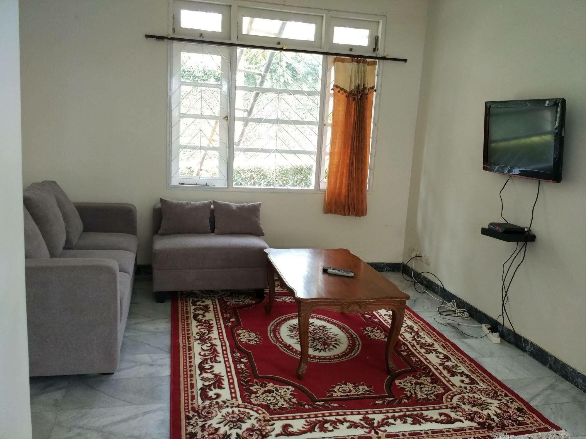 Villa Tamie Bumi Ciherang *